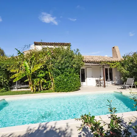 Les Angevines Hébergement de vacances Morieres-les-Avignon