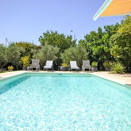 Les Angevines Hébergement de vacances *