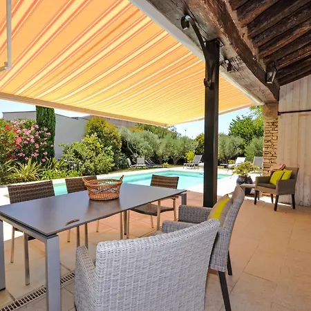 Les Angevines Hébergement de vacances Morieres-les-Avignon