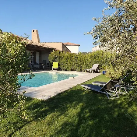 Les Angevines Hébergement de vacances