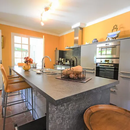 Les Angevines By Interhome